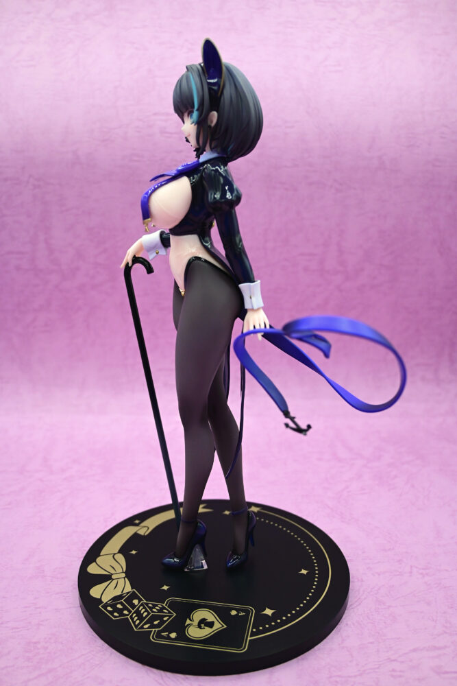 チェシャーのフィギュア２